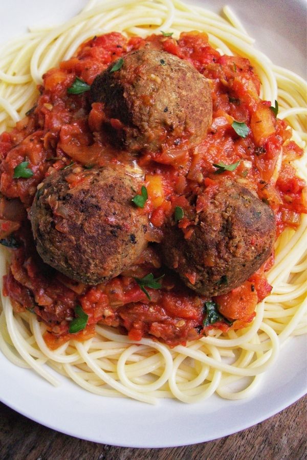 Wholesome Comfort: Natural Vegan Lentil Mushroom Meatballs Recipe